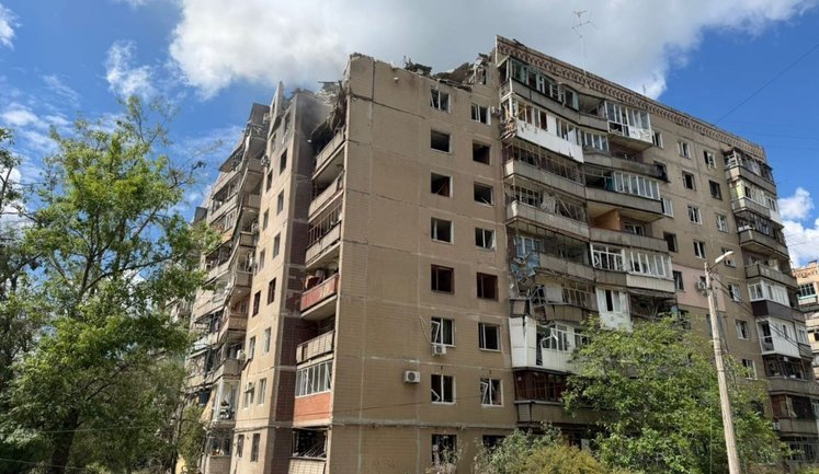 Russia launched FAB strikes on Druzhkivka: 5 people injured, buildings damaged