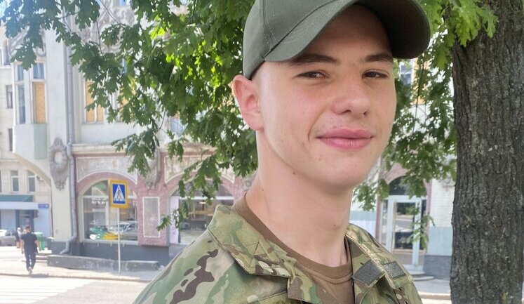 Tymur Veklych, assaultman of Rage Brigade, call sign Vermouth: "Ten years ago, when war in Ukraine had just begun, I was drawing pictures at school to send to army..."