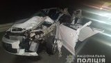 На трасі "Київ-Одеса" зіткнулися легковик і вантажівка: двоє осіб загинули, ще двоє постраждали. ФОТОрепортаж