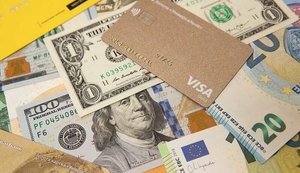 Українці наростили валютні заощадження у банках до максимуму за п’ять кварталів
