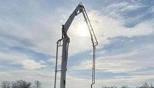 "Укравтодор" планирует заверить строительство трассы Днепр-Решетиловка до конца года