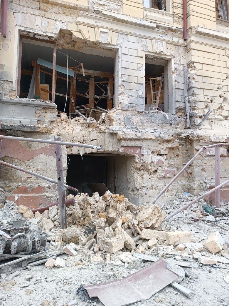 Росіяни обстріляли музей у Херсоні. Що відомо?