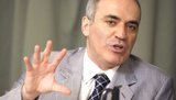 Каспаров - главі МЗС Німеччини Маасу: Хіба Росія повернула Україні Крим, звільнила полонених моряків, припинила свою агресію?