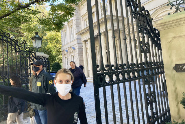 Будинок російського олігарха Дерипаски в США обшукує ФБР 02