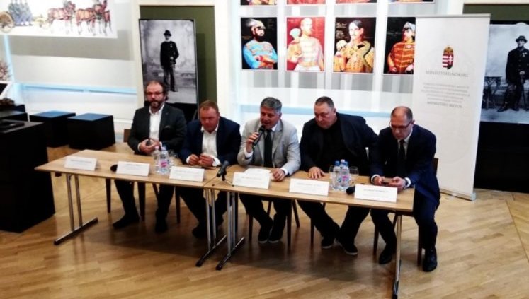 Венгрия выделит более 7,5 млн евро на "венгерскую культурную экспансию" на Закарпатье, - уполномоченный Грежа