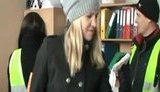 Все, что осталось от "Аэросвита": "Вот так все свалено, брошено... Это эвакуация какая-то". ВИДЕО