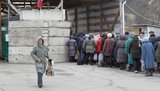 У зоні ООС на Донбасі припиняється пропуск через лінію розмежування, - штаб