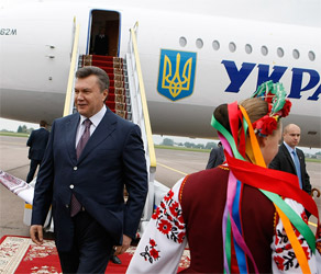Виктор Янукович в ходе визита во Львов. Фото president.gov.ua