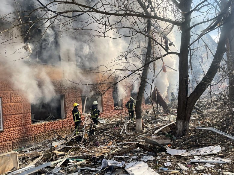 Окупанти завдали ракетного удару по Краматорську 04