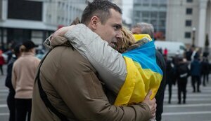 Роман Костенко: "Багато хто з професійних російських командирів сьогодні вже на концерті Кобзона. Тому справи у росіян набагато гірші"