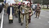 С погибшим в 2014 году украинским воином 80-й ОДШБ Михаилом Турчином торжественно попрощались во Львове. ФОТО