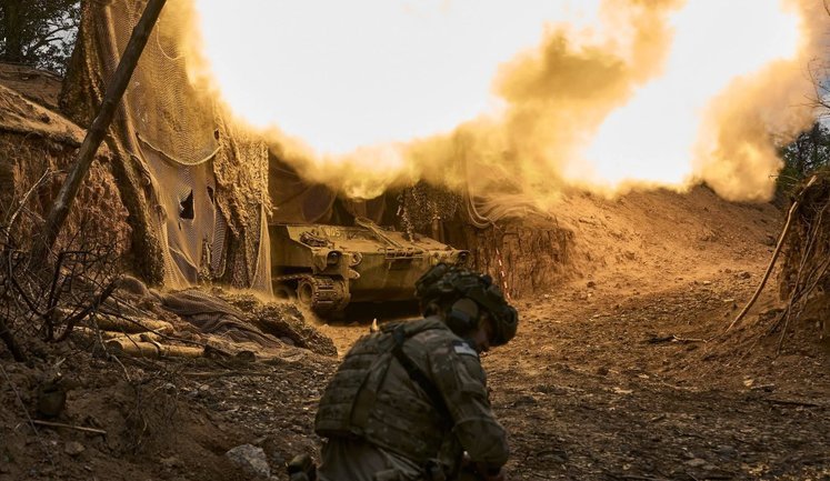 Враг под Купянском штурмует пешком: техника увязает в грязи, - 14 ОМБр