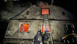 Russian troops attacked two districts of Kharkiv region: fires broke out, people were injured. VIDEO+PHOTOS