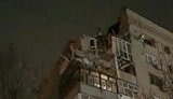 В российском г. Шахты произошел взрыв жилого дома, семь человек остаются под завалами