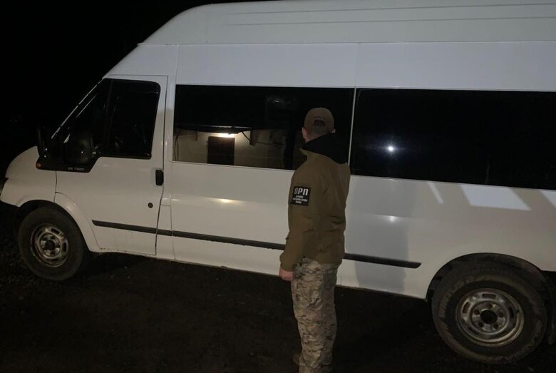 На Рівненщині викрили канал нелегального переправлення ухилянтів до ЄС