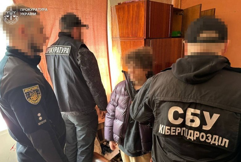 Раскрыли киберпреступников, которые заработали 10 млн грн на продаже взломанных аккаунтов Roblox в РФ