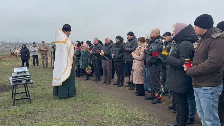Mass graves in Izium