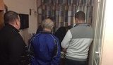 Прокуратура і поліція затримали ще одного злодія, який працював "під дахом" правоохоронців на вокзалі Києва. ФОТО