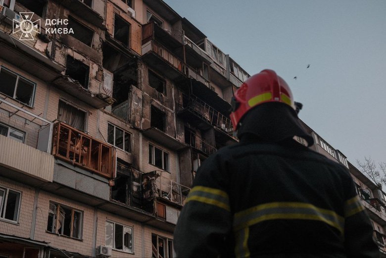 Наслідки ворожого удару по Києву