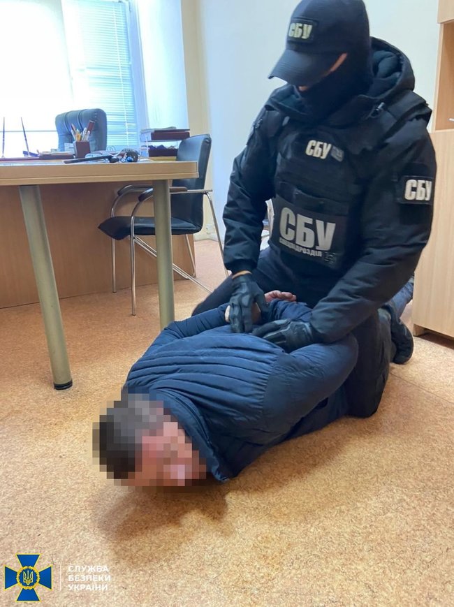 Начальник одного из департаментов Киевводоканала вымогал $38,2 тыс. взятки, - СБУ 05