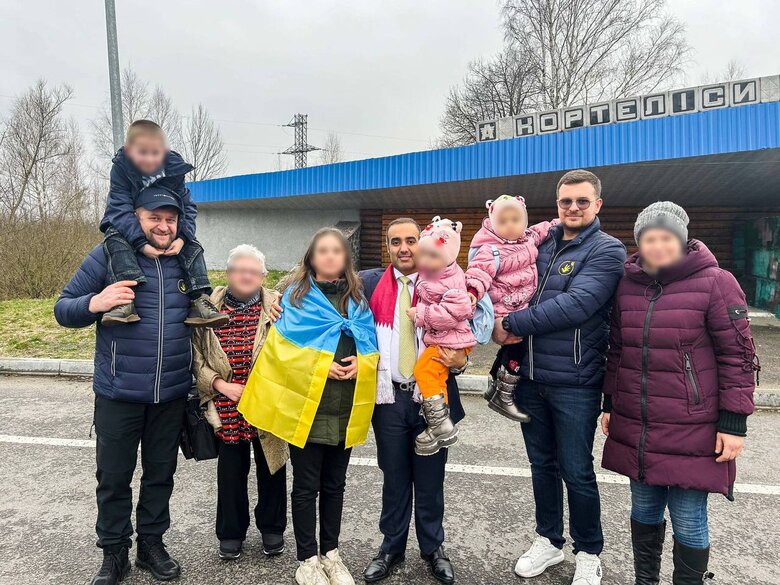 Повернення дітей