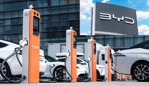 Сенатори закликають Трампа заборонити китайським компаніям виробляти автомобілі в США