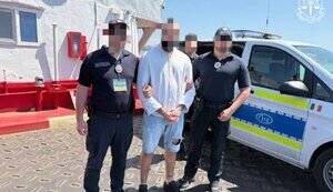 За гроші підпалювали майно: З Румунії екстрадували організатора злочинної групи паліїв, - Офіс Генпрокурора. ФОТО