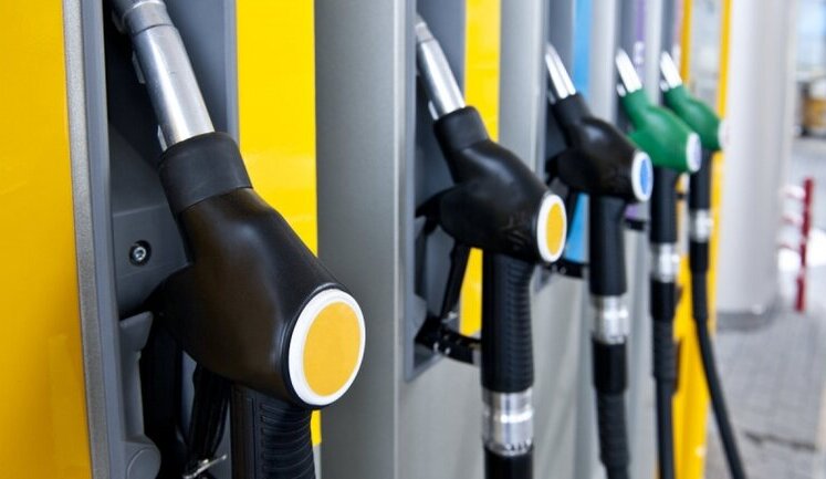 Держекоінспекція збільшить кількість експертиз палива на 40%