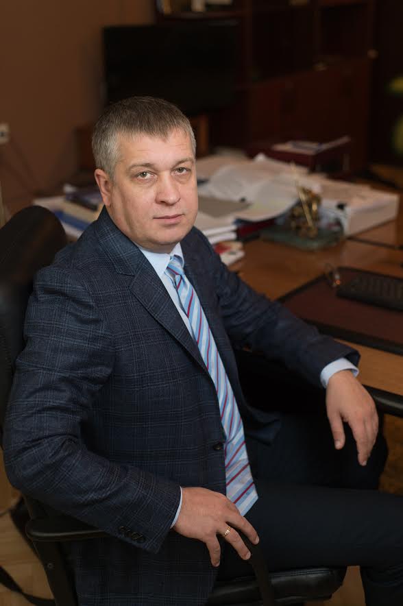 Заступник міністра юстиції Сергій Шкляр: У 2016 році було майже 5 млн виконавчих документів, за якими підлягало стягненню 695 млрд грн 01