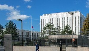 Посольство Росії в США до червня залишать 55 дипломатів