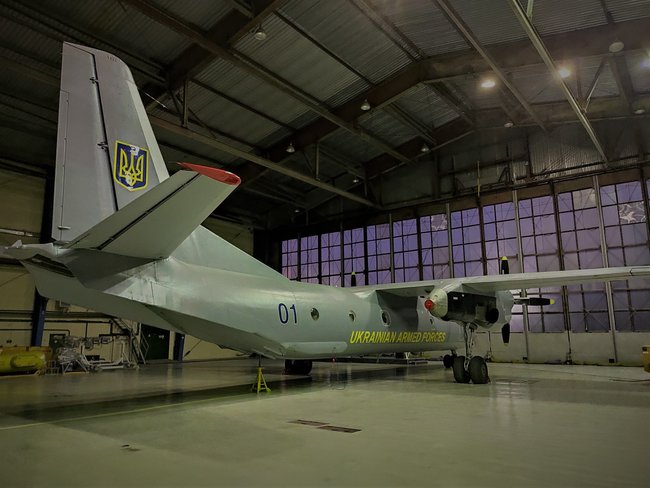 Бригада транспортної авіації ЗСУ отримала модернізований літак Ан-26 02