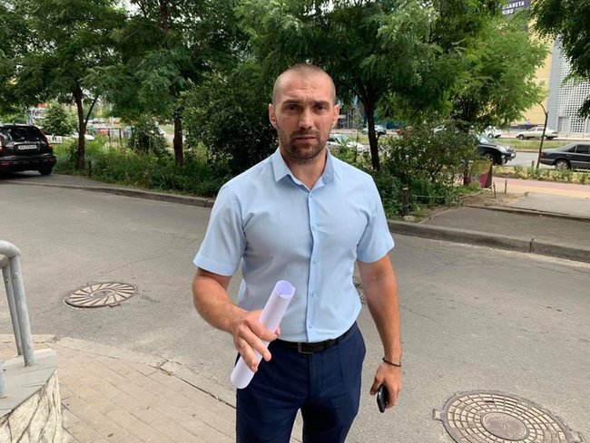 Венедіктова і Бабіков казали мені: Ми тобою захоплюємося! Ти з яйцями! Ти не боїшся Порошенка! - начальник відділу ДБР Олег Корецький 04