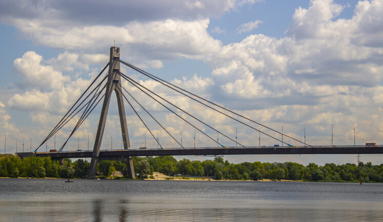 Pivnichnyi Bridge in Kyiv was not hit during Russian attack, but traffic may be disrupted – Kyiv City State Administration