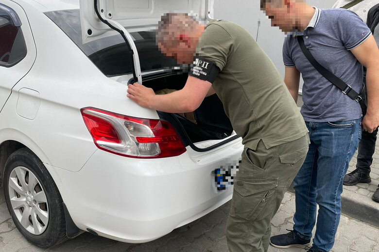 Organizer of illegal border escape detained in Lviv region