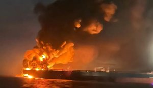 горить танкер тіньвого флоту РФ