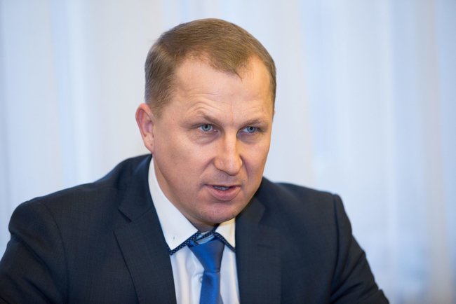Первый замглавы Нацполиции Вячеслав Аброськин: Мы занимаемся выявлением ряда диверсионных групп. Некоторые из них имеют отношение к поставкам оружия 01