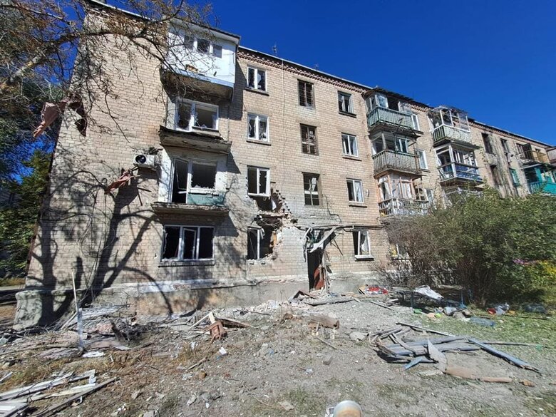 Ruscists fire artillery at centre of Chasiv Yar 03