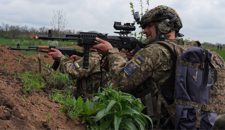Russia has increased number of attacks and the use of kamikaze drones. From midnight to noon, 26 Russian assault operations have already taken place - Zelenskyy