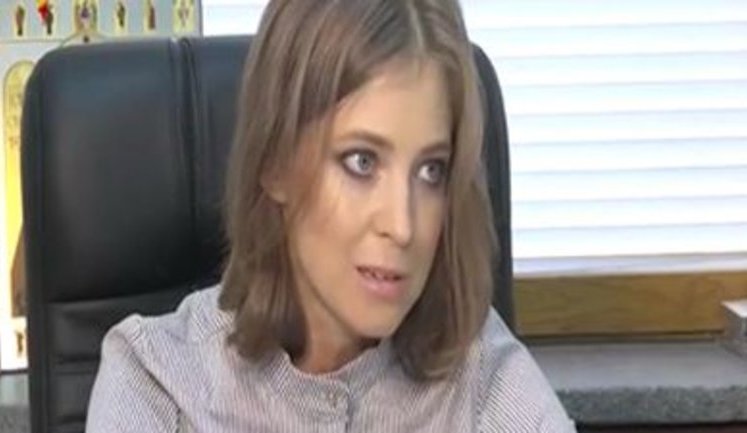 "Мы берем икону святого государя и царской семьи. И они нам ничего не делают", - Поклонская о борьбе с "бандеровцами" на Донбассе. ВИДЕО