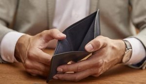 Кожен четвертий українець купує товари першої необхідності в кредит, ‒ опитування