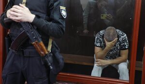 Бывший военком Борисов на суде показал свои ранения: "Пью таблетки, чтобы выжить". ВИДЕО