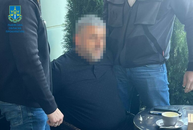 затримано чиновника Мін’юсту