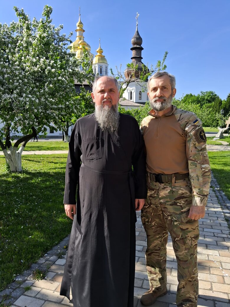 капелан,мішура