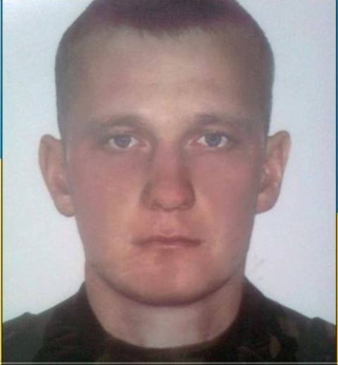 Останки бойца батальона Донбасс Павла Петренко, погибшего под Иловайском, перезахоронили на Ривненщине 01