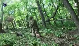 Наліт ССО на позиції ворога: троє полонених росіян та врятоване з зони боїв оленятко. ВIДЕО