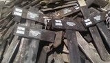 Таблички о жертвах Голодомора выбросили на свалку: "проводится реконструкция". ФОТОрепортаж
