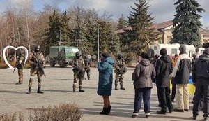 Колонна российских оккупантов заехала в Скадовск и разместилась в одном из детских лагерей, - мэр Яковлев