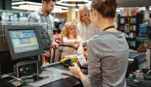 Оборот роздрібної торгівлі в Україні за два місяці зріс на 10,5 %, ‒ Держстат