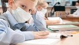 "Прохання знайти можливість організувати на наступні два тижні дистанційне навчання для наших дітей", - в.о. міністра освіти Шкарлет