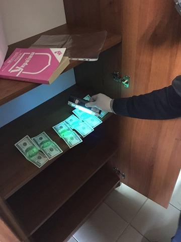 На хабарі $ 600 затримано заступника начальника одеської митниці, - прокуратура 01